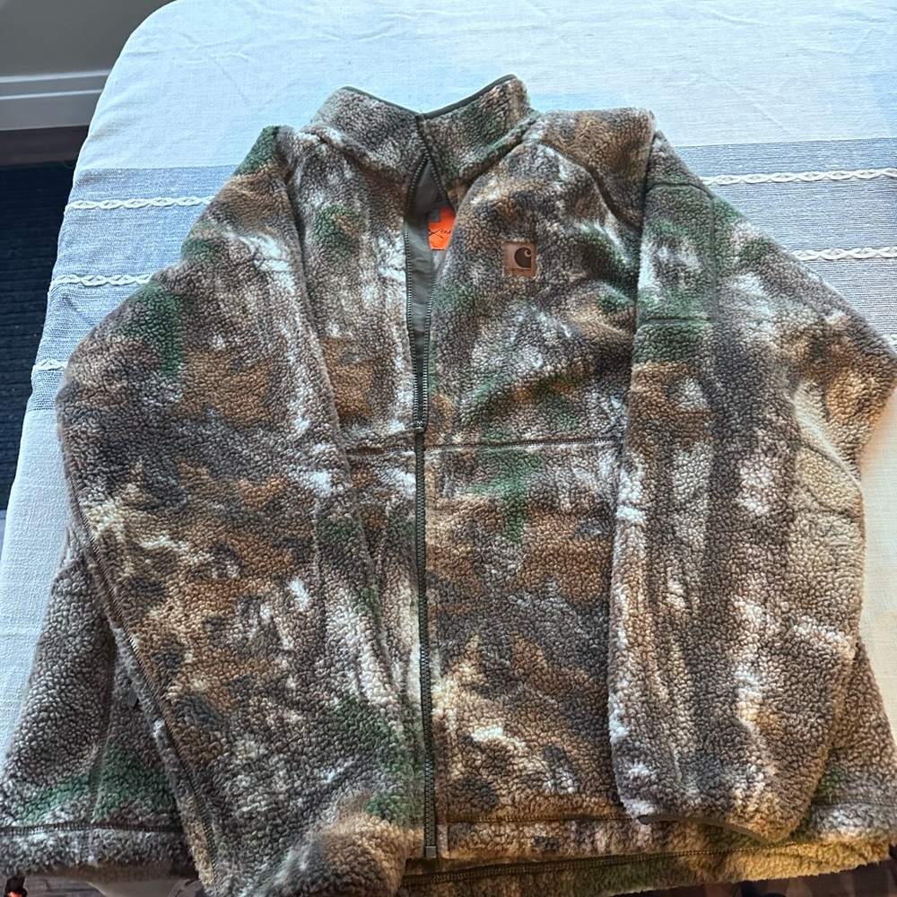 Carhartt Fleece Jacket Realtree camouflage.